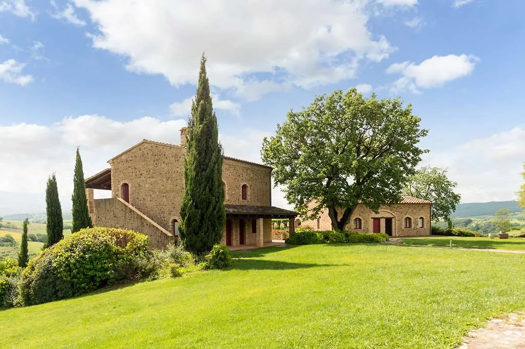 Farm stay Tenuta Pianirossi Cinigiano Italy
